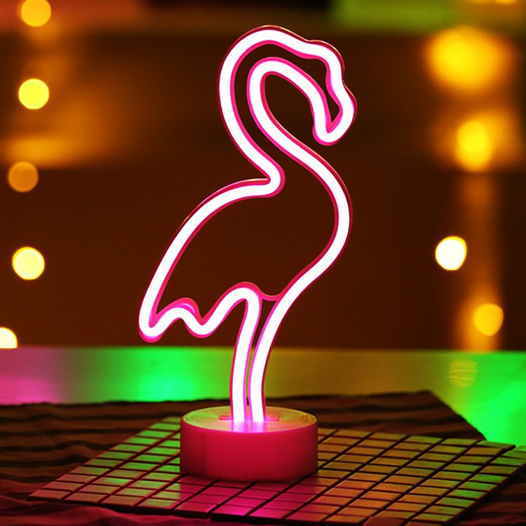 Flamingo Night Light 🦩
