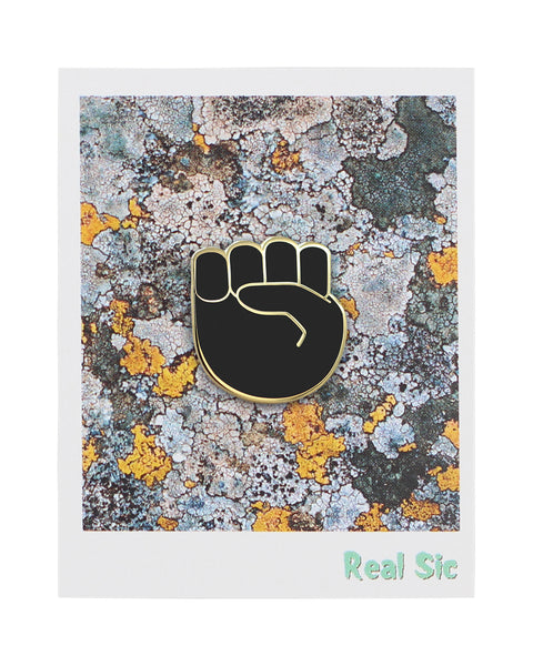 Raised Fist Emoji – Black & Gold Enamel Pin ✊🏿